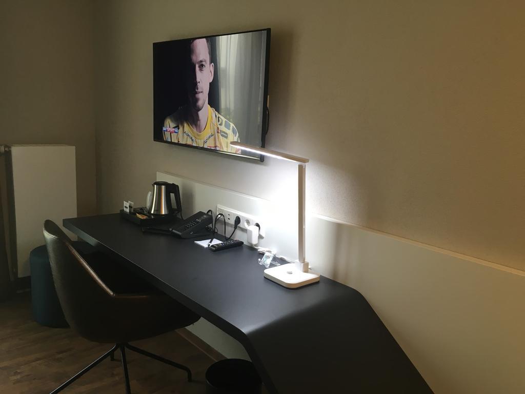 Design & Lifestyle Hotel Estilo Aalen Bagian luar foto