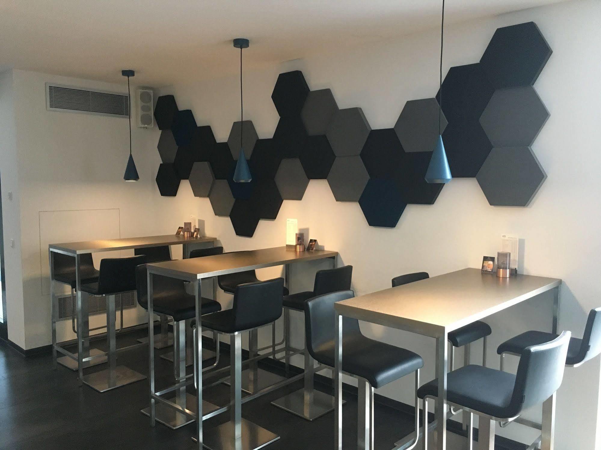 Design & Lifestyle Hotel Estilo Aalen Bagian luar foto